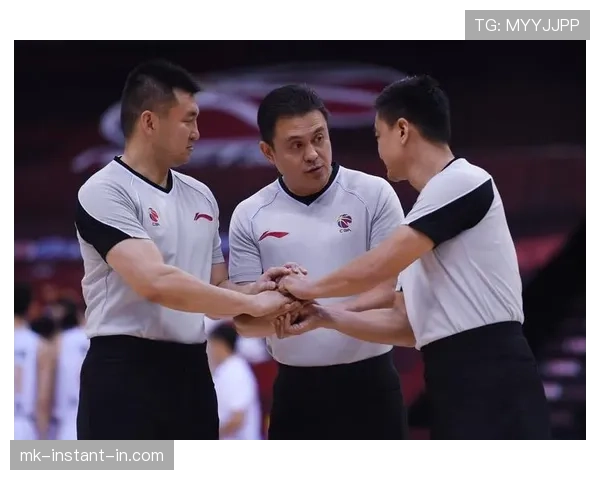 篮球比赛中同时发生犯规时判罚优先级规则具体如何执行